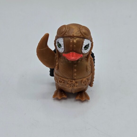 Monster High Doll Robecca Steam Pet Penguin Captain Penny Original 1st Wave Figu - Picture 1 of 4